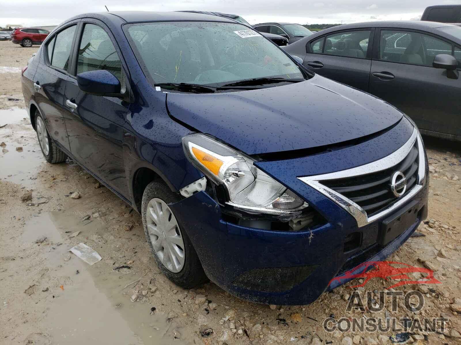 NISSAN VERSA 2019 - 3N1CN7AP7KL864216