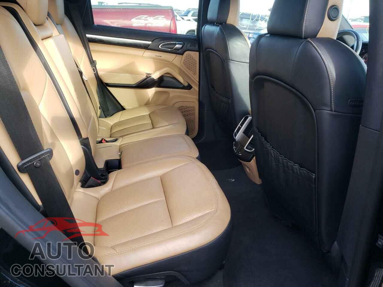 PORSCHE CAYENNE 2016 - WP1AA2A2XGKA08441