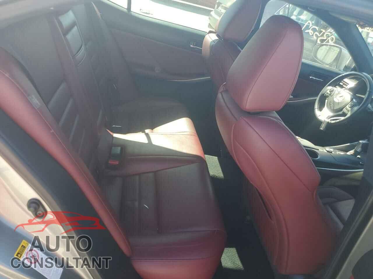 LEXUS IS 2015 - JTHBF1D22F5077357