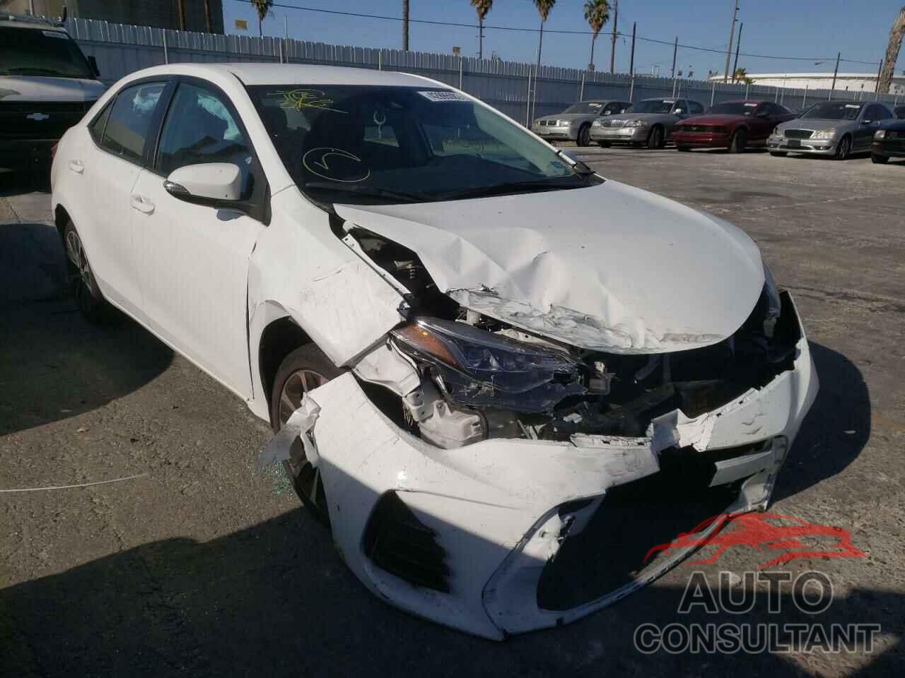 TOYOTA COROLLA 2018 - 5YFBURHE5JP845290