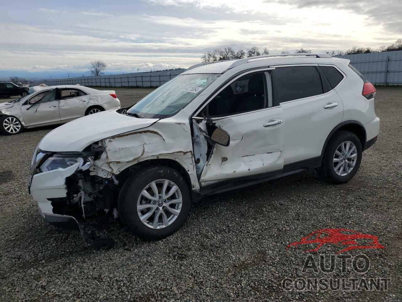 NISSAN ROGUE 2017 - JN8AT2MV4HW028202