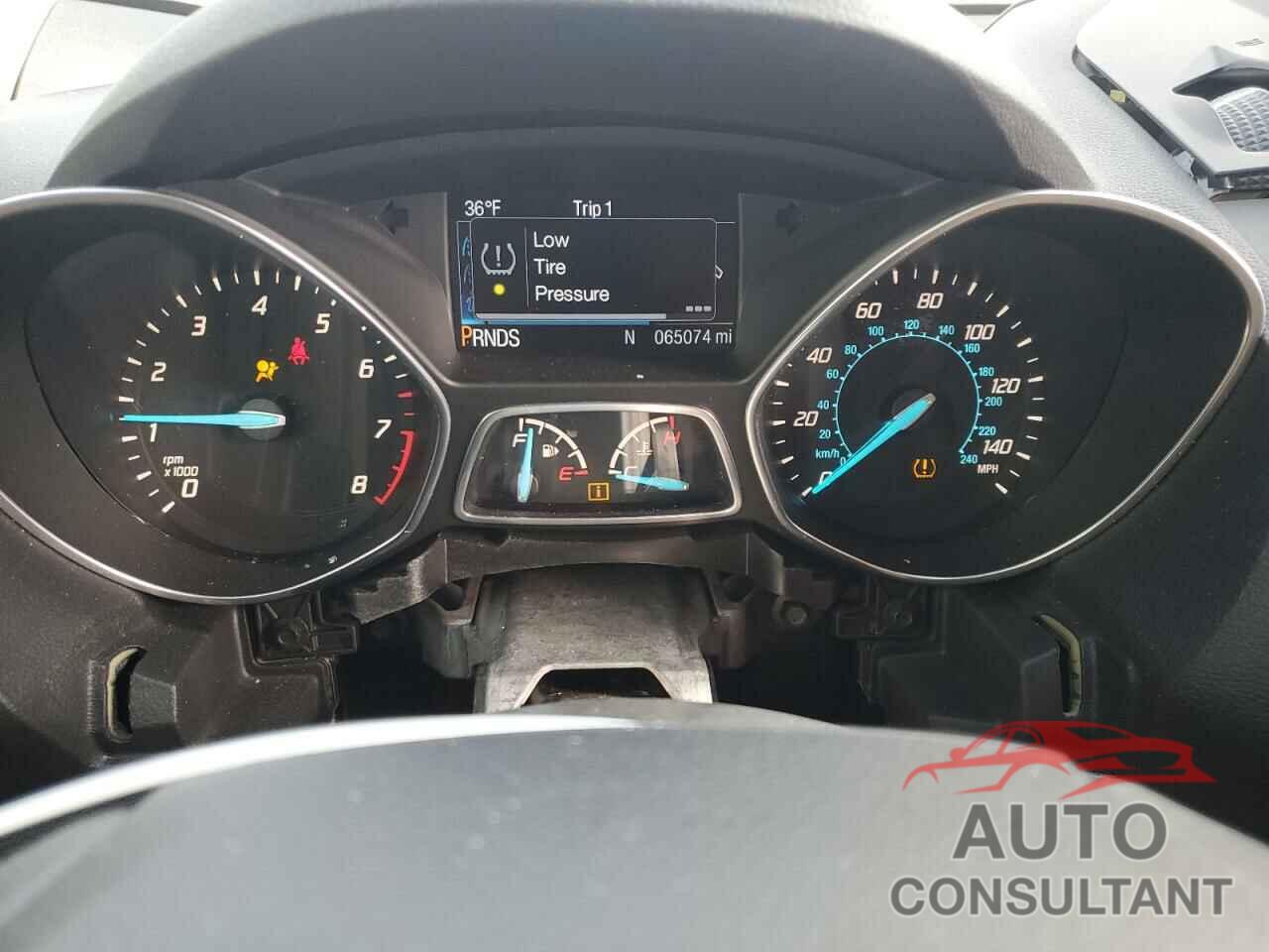 FORD ESCAPE 2016 - 1FMCU0G93GUB73192