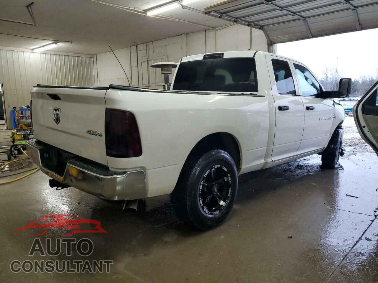 DODGE RAM 1500 2012 - 1C6RD7FT0CS270366