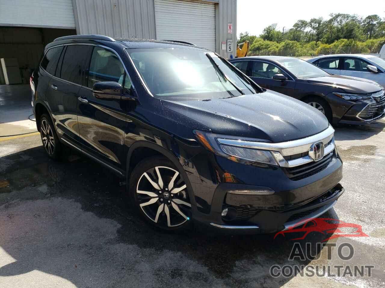 HONDA PILOT 2021 - 5FNYF6H08MB009884