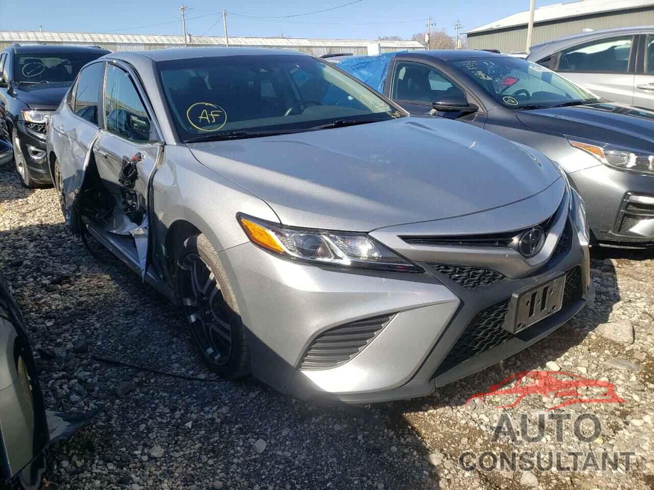 2019 CAMRY TOYOTA