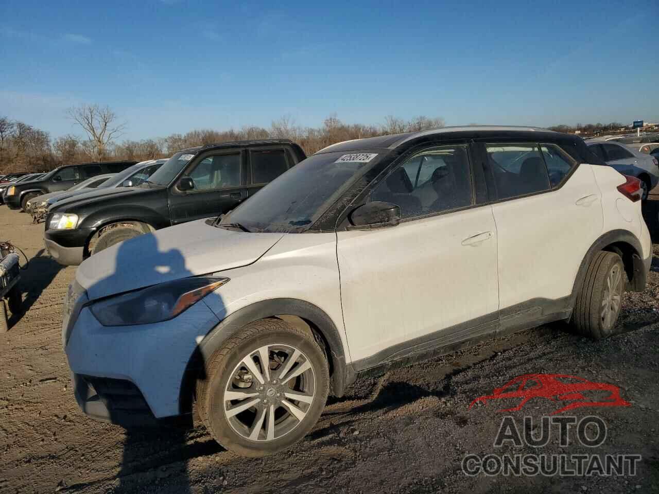 NISSAN KICKS 2018 - 3N1CP5CU5JL542657
