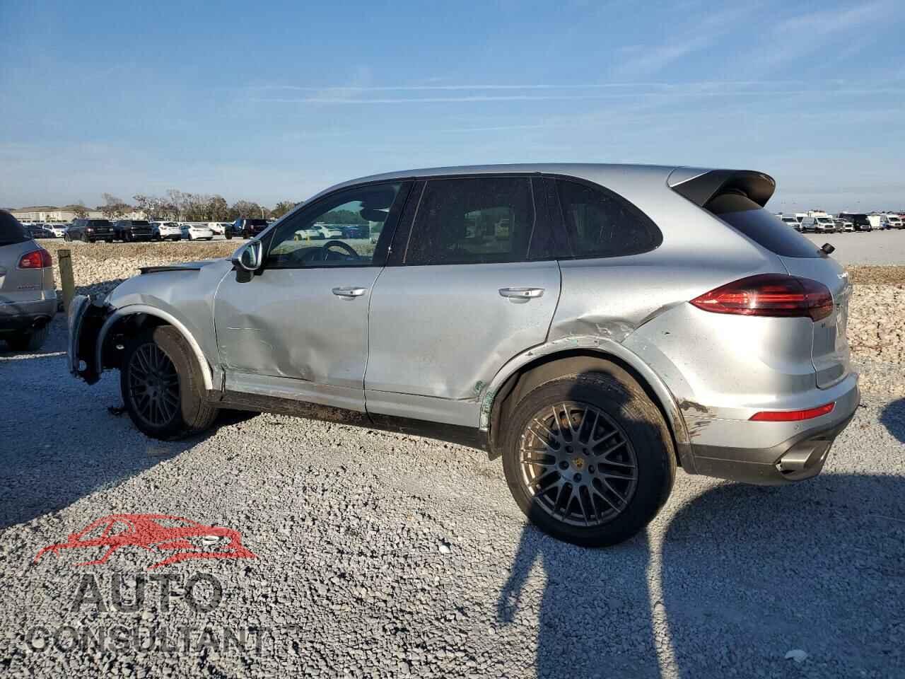 PORSCHE CAYENNE 2017 - WP1AA2A21HKA87497