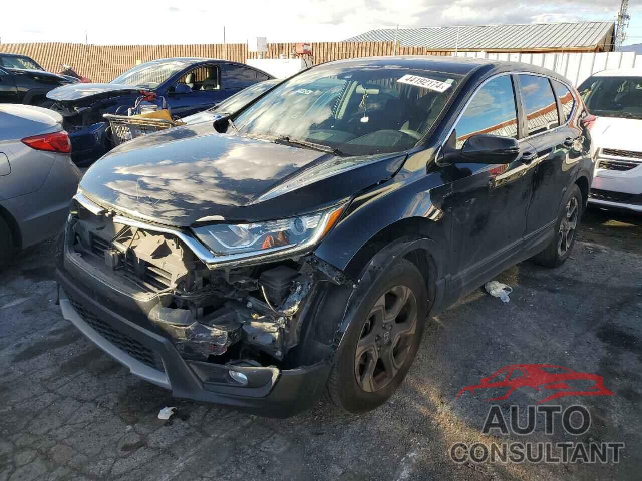 HONDA CRV 2018 - 7FARW1H56JE035404