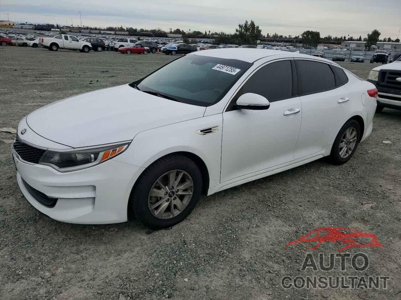KIA OPTIMA 2018 - 5XXGT4L33JG196907