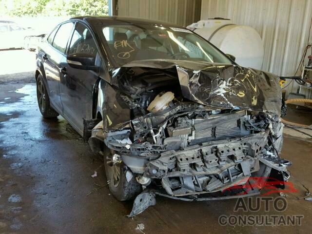 FORD FOCUS 2016 - 1FADP3FE4GL303976
