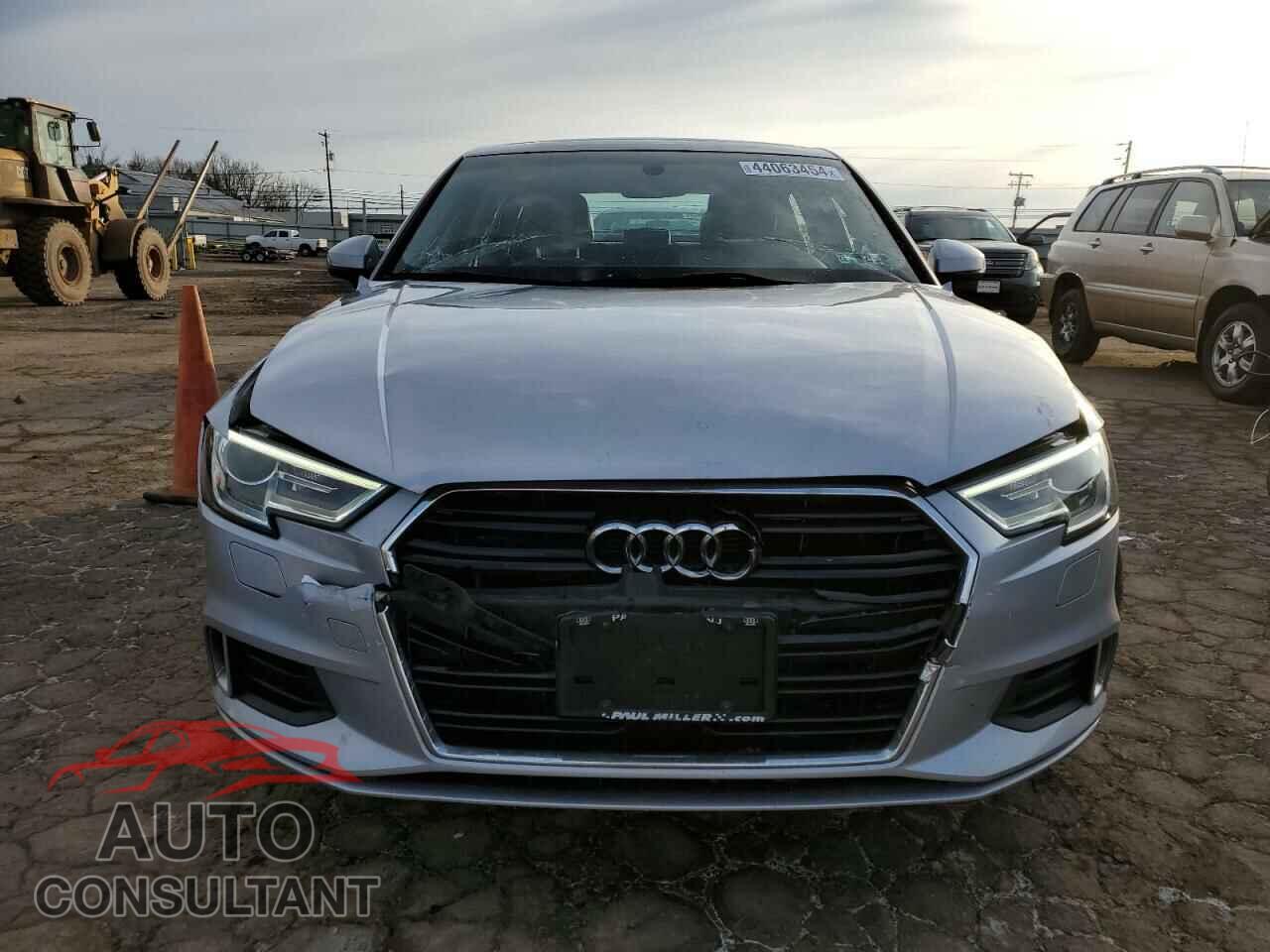 AUDI A3 2017 - WAUB8GFF0H1009676