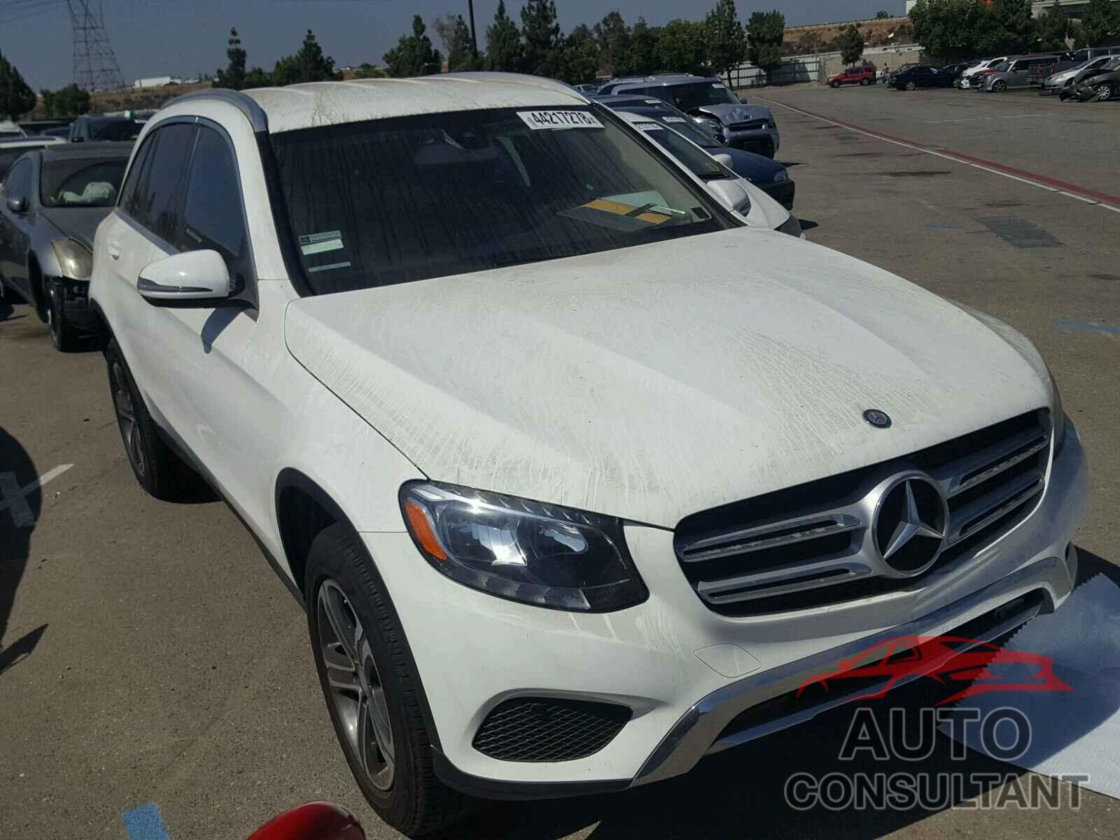 MERCEDES-BENZ GLC 300 2016 - WDC0G4JB2GF106969