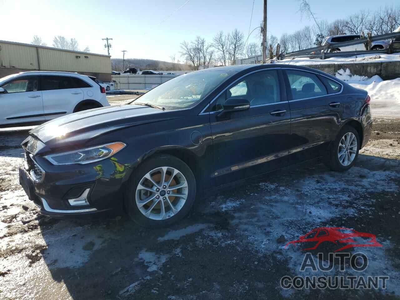 FORD FUSION 2020 - 3FA6P0SU6LR102547