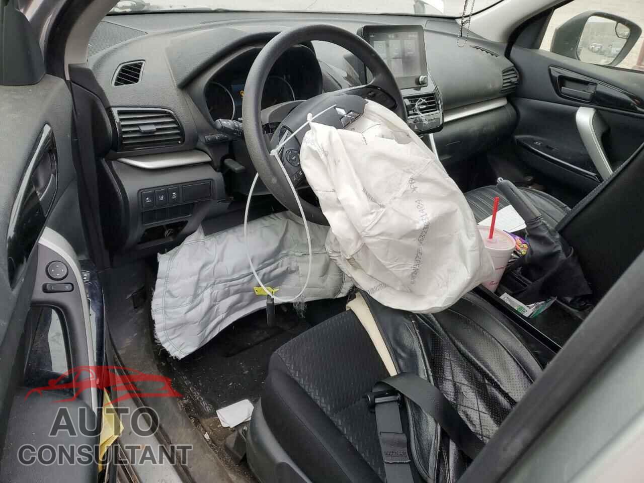 MITSUBISHI ECLIPSE 2024 - JA4ATVAA0RZ001751