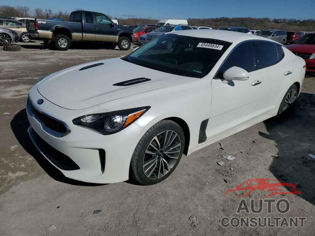 KIA STINGER 2019 - KNAE15LA0K6048650