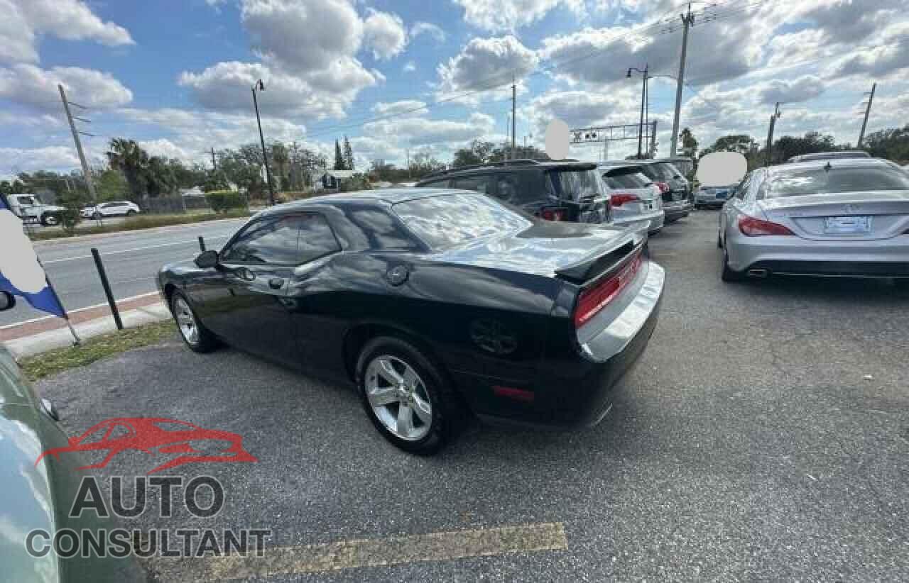 DODGE CHALLENGER 2013 - 2C3CDYAG8DH692137