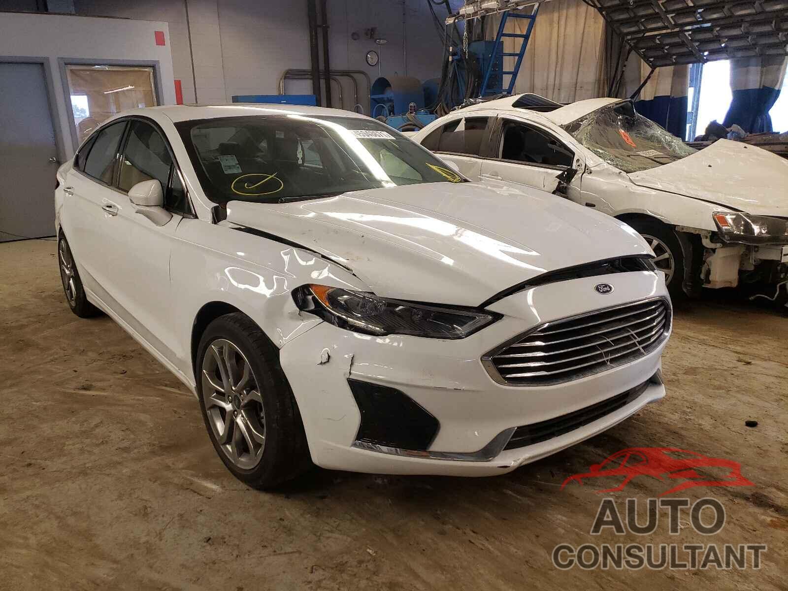 FORD FUSION 2019 - 3FA6P0CD2KR150057