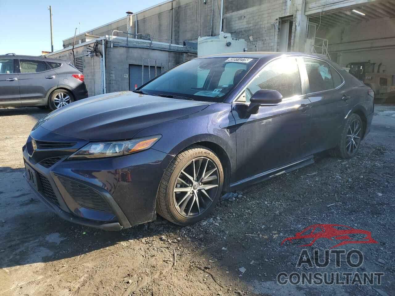 TOYOTA CAMRY 2022 - 4T1G11AK9NU708177