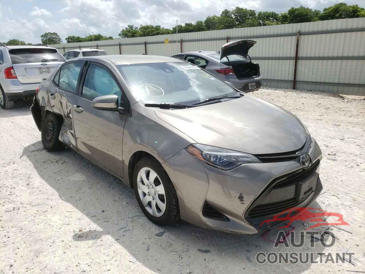 TOYOTA COROLLA 2018 - 5YFBURHE8JP817578