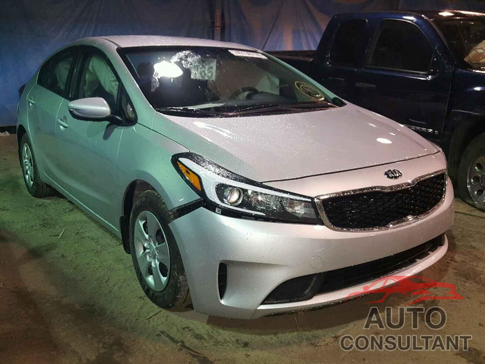 KIA FORTE 2018 - 3KPFK4A70JE283936