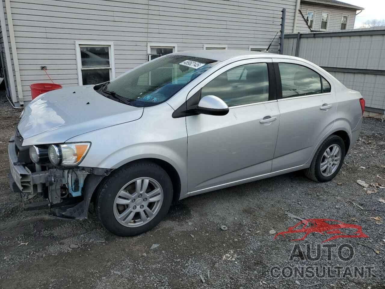 CHEVROLET SONIC 2013 - 1G1JC5SG2D4214305