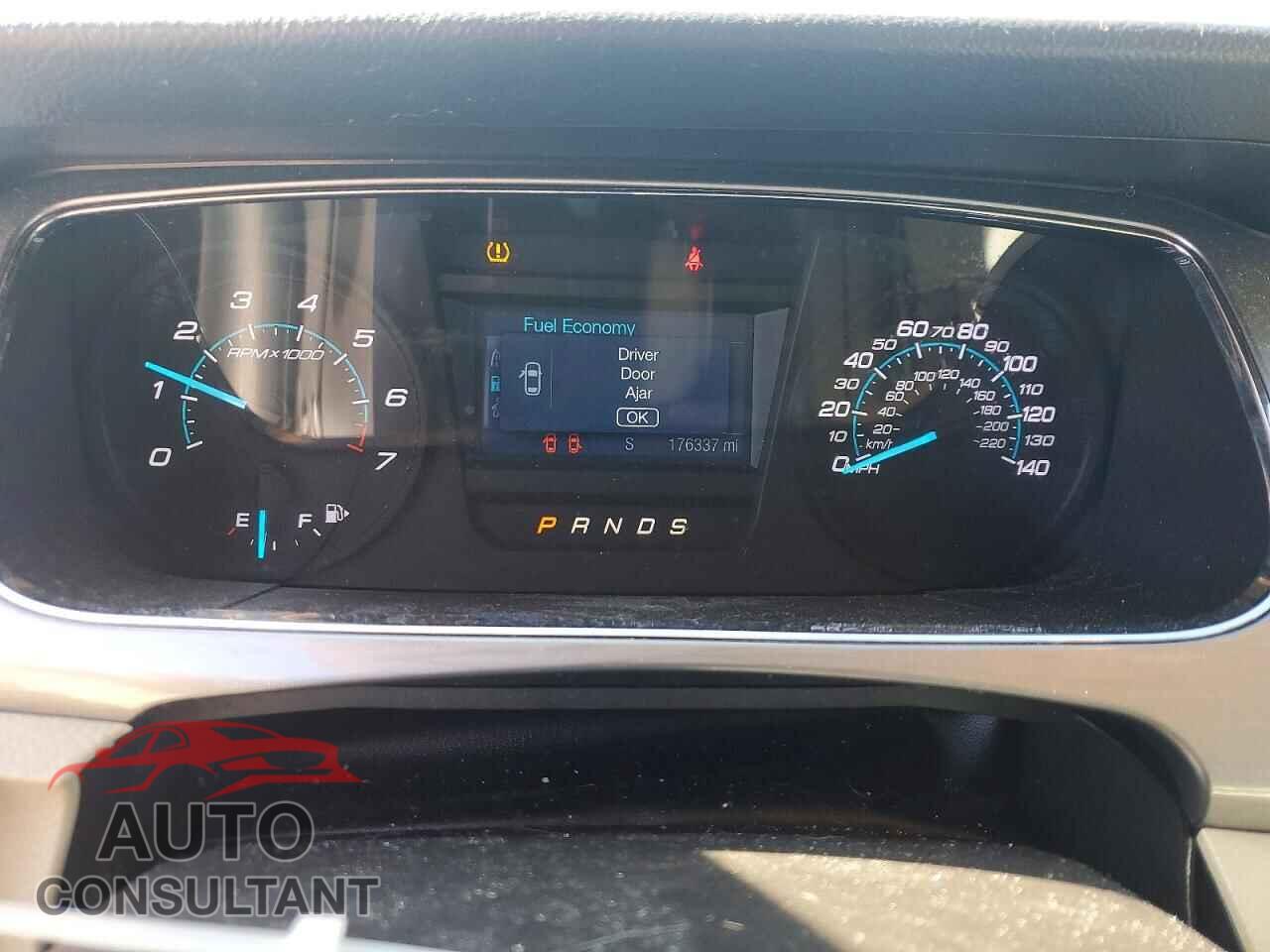 FORD TAURUS 2014 - 1FAHP2E84EG136130