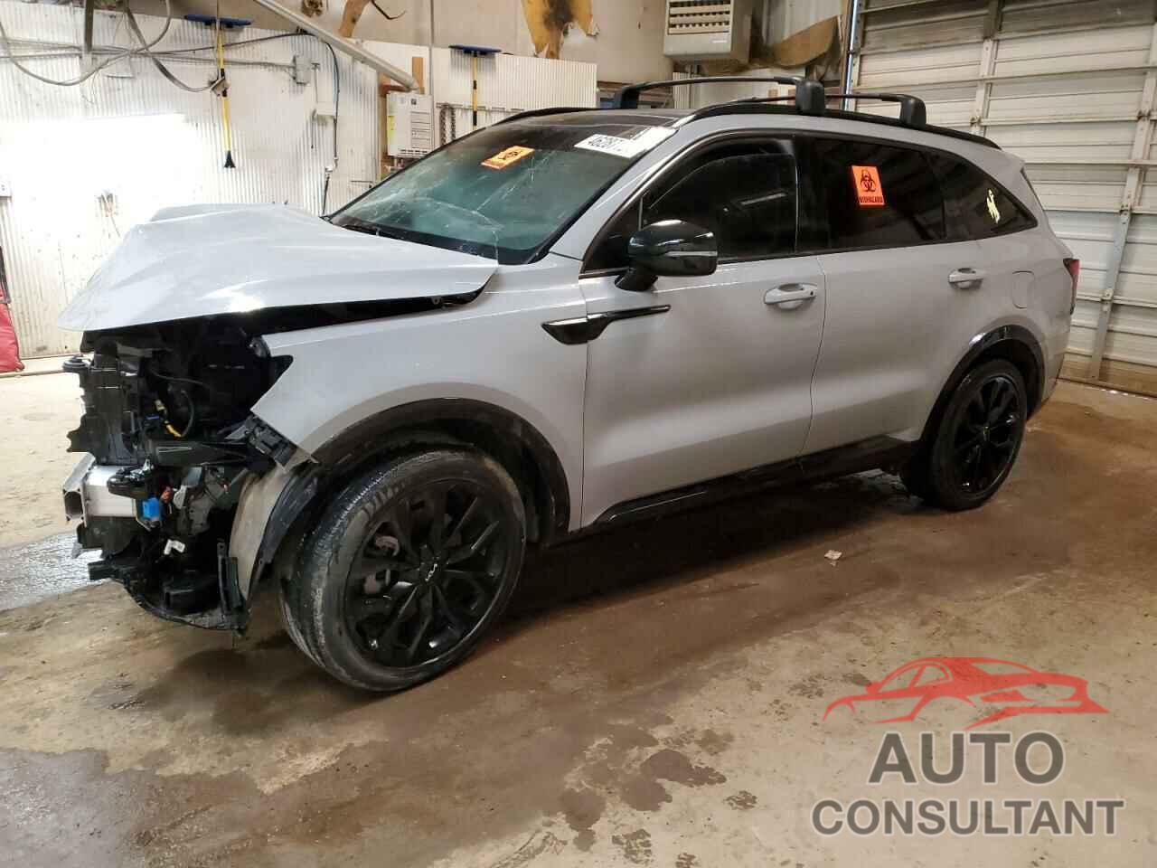 KIA SORENTO 2022 - 5XYRKDLF0NG136008