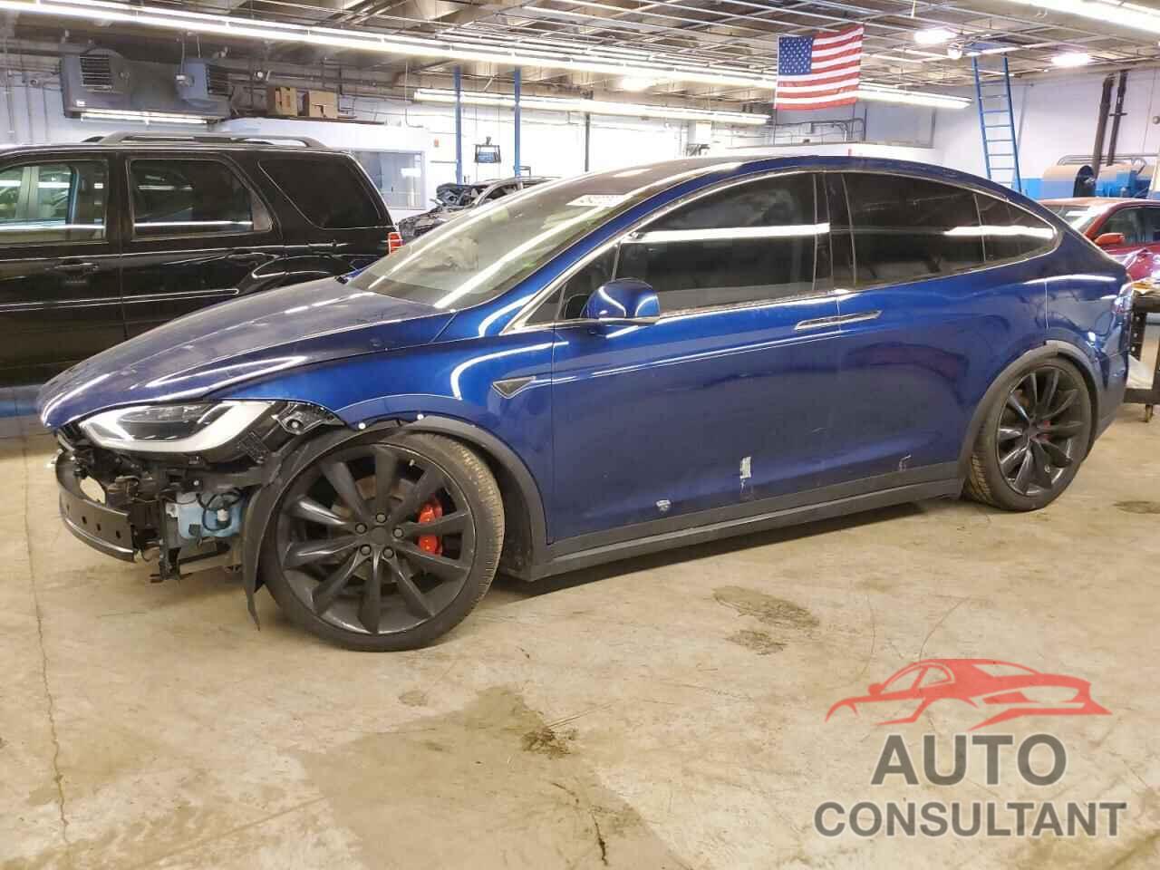 TESLA MODEL X 2016 - 5YJXCBE45GF011357