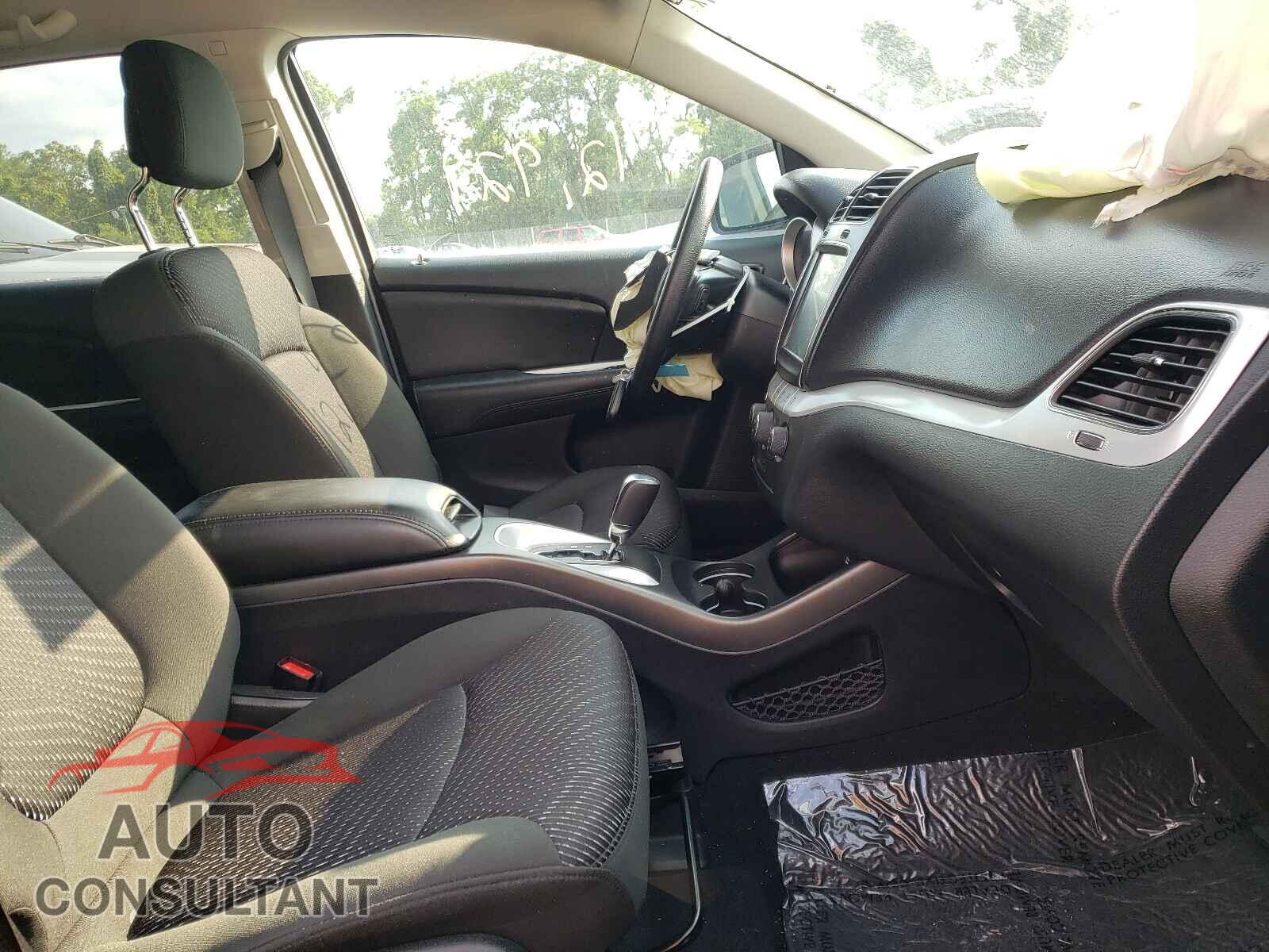 DODGE JOURNEY 2019 - 3C4PDCBB5KT718751