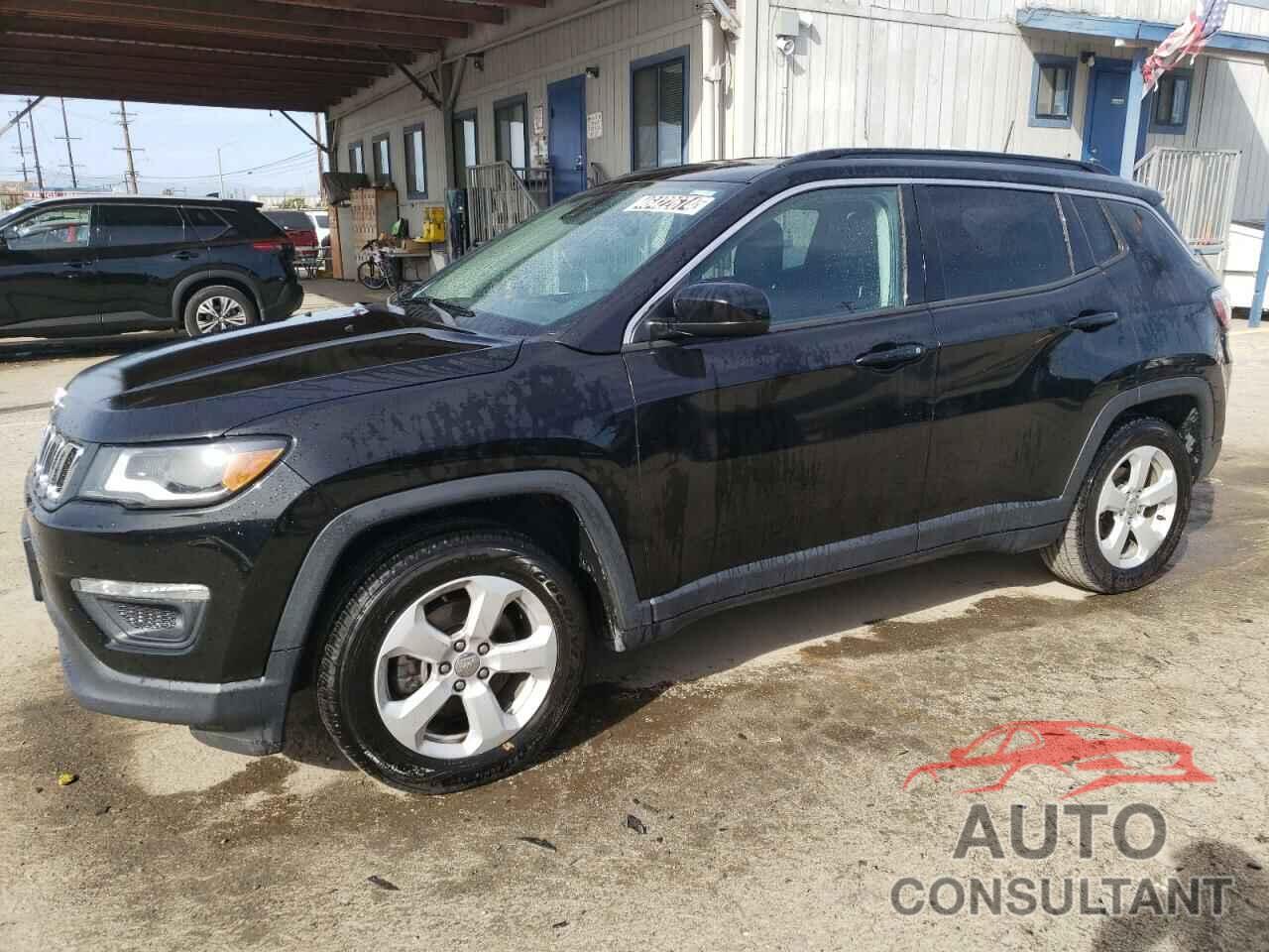 JEEP COMPASS 2018 - 3C4NJCBB3JT300087