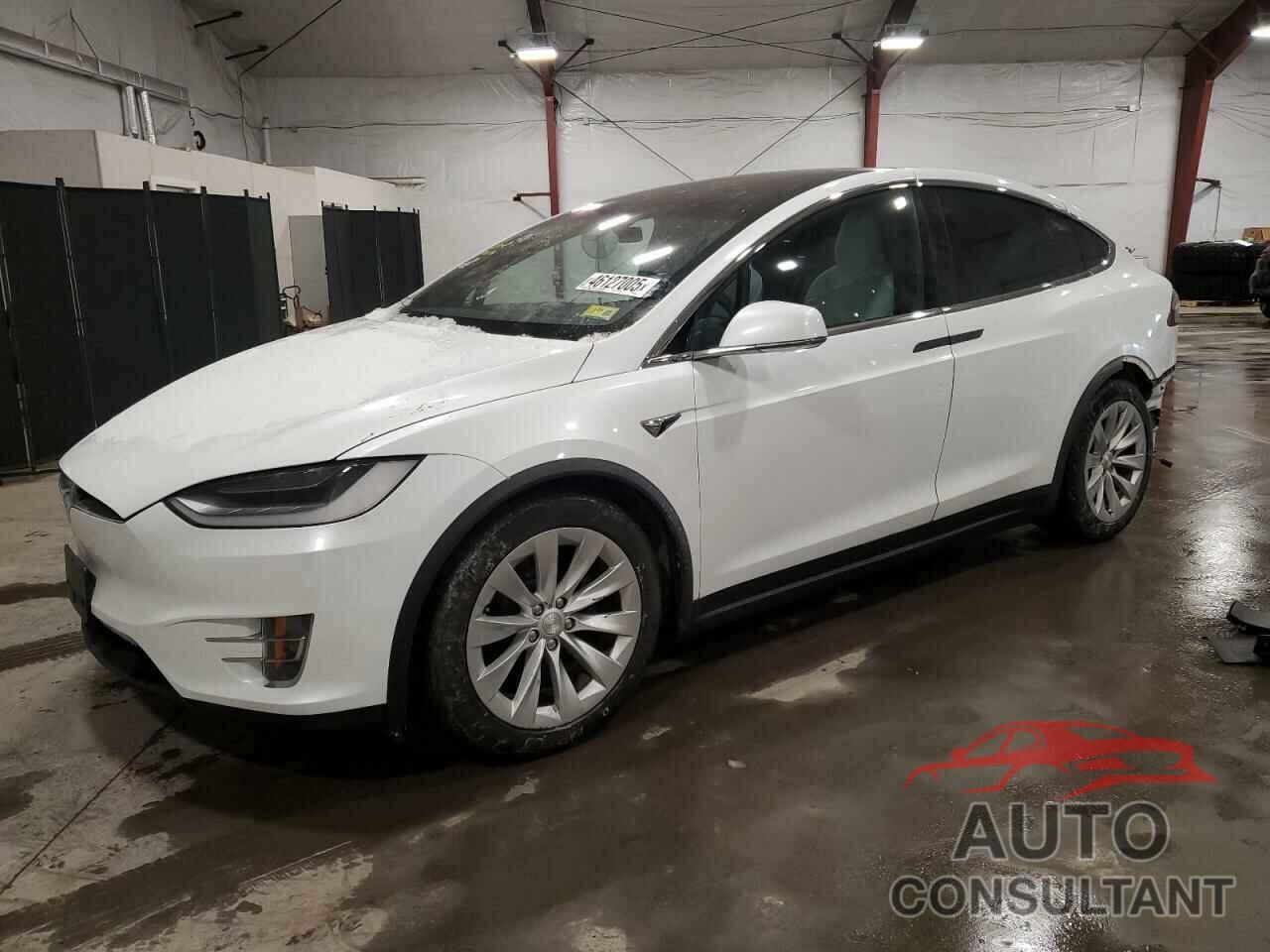 TESLA MODEL X 2019 - 5YJXCAE27KF193046