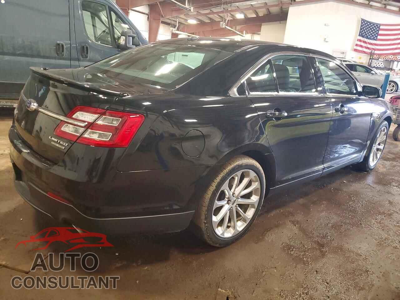 FORD TAURUS 2018 - 1FAHP2F83JG126844