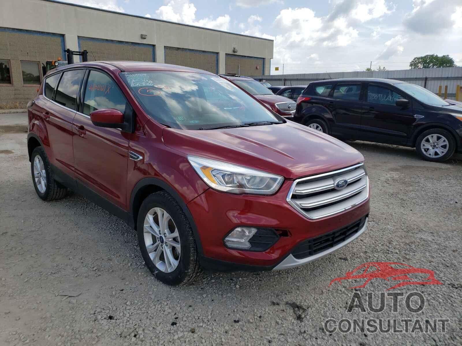 FORD ESCAPE 2017 - 1FMCU0GD4HUA99903