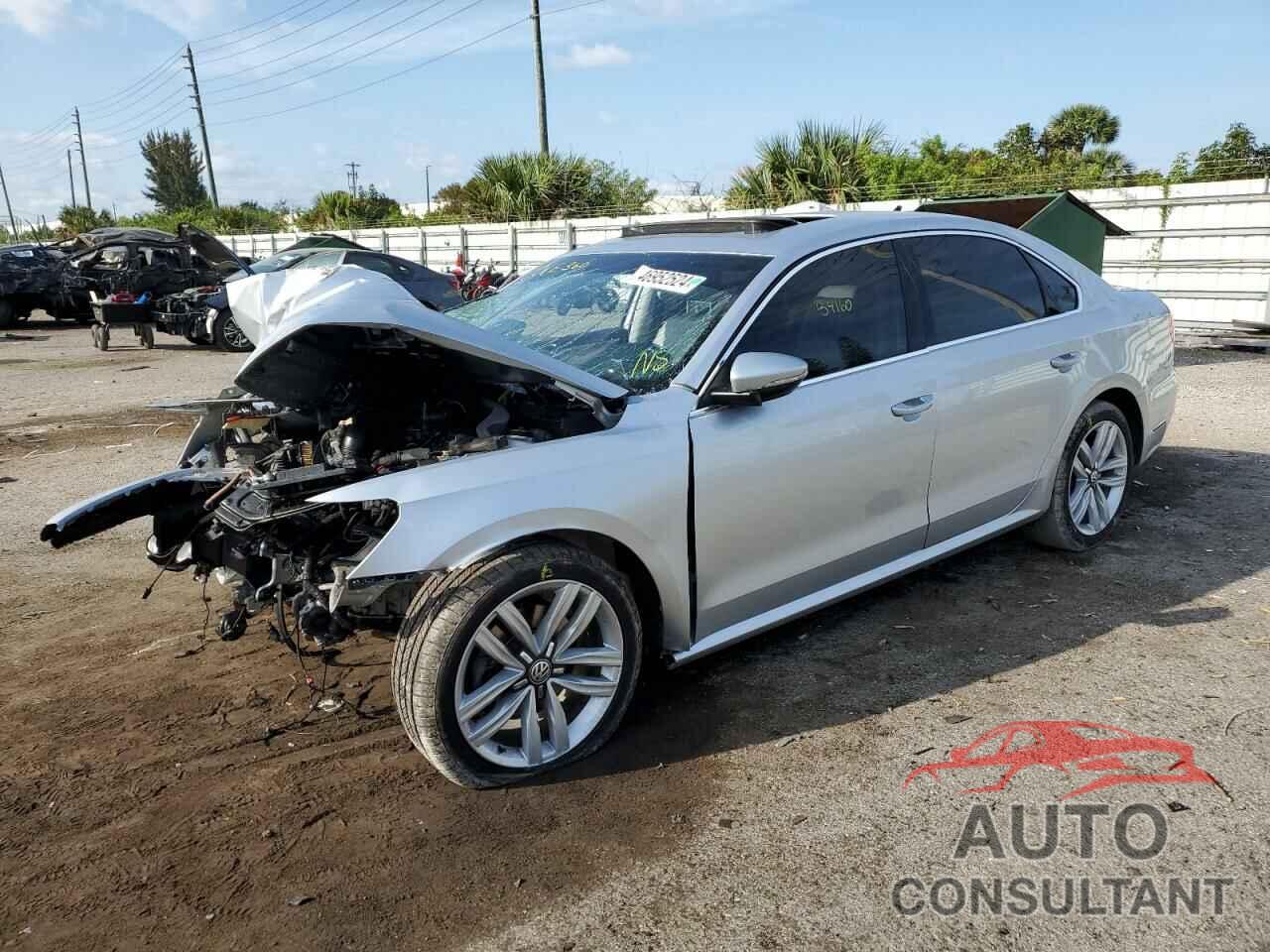 VOLKSWAGEN PASSAT 2018 - 1VWBA7A37JC000548