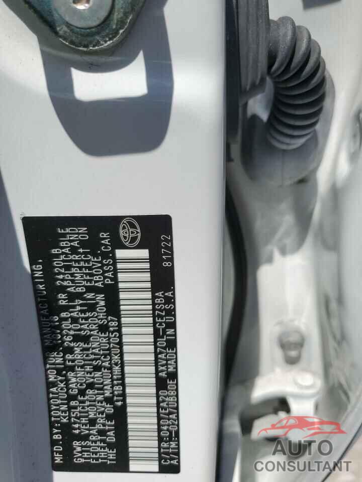TOYOTA CAMRY 2019 - 4T1B11HK3KU705187