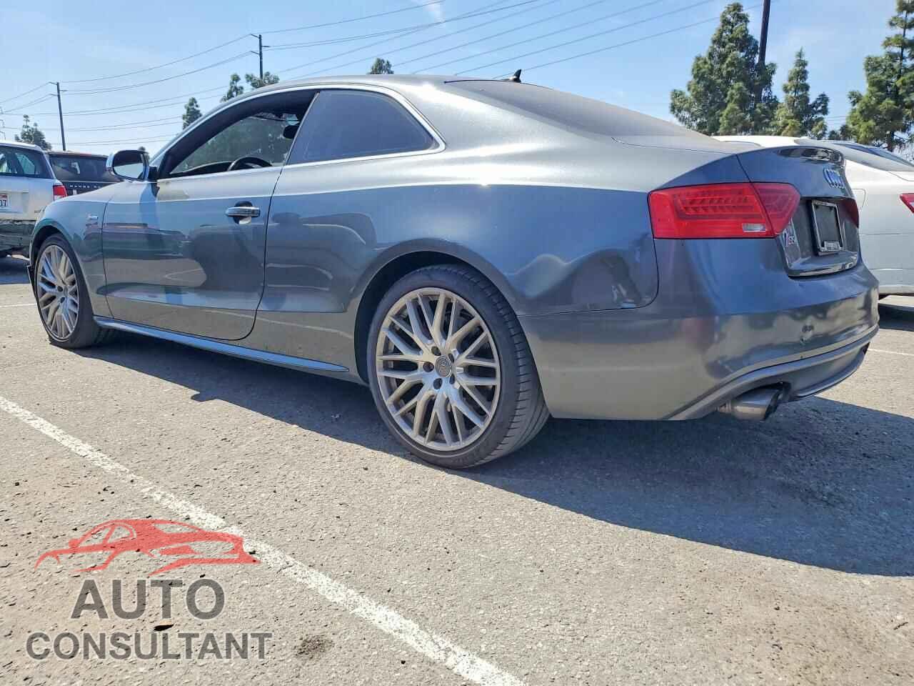 AUDI S5/RS5 2015 - WAUCGAFR8FA018721