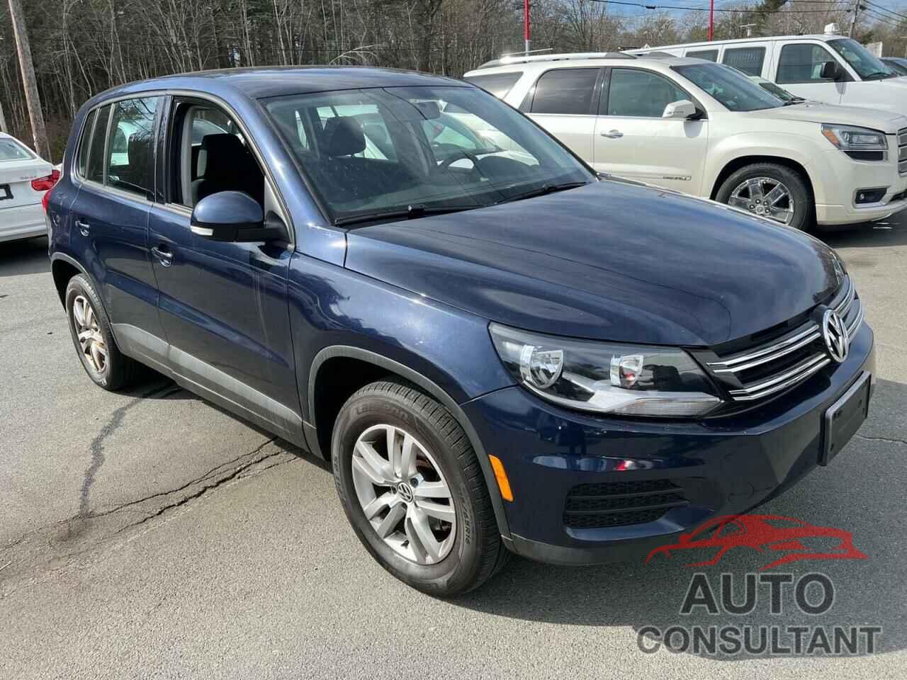 VOLKSWAGEN TIGUAN 2012 - WVGBV7AX5CW581975