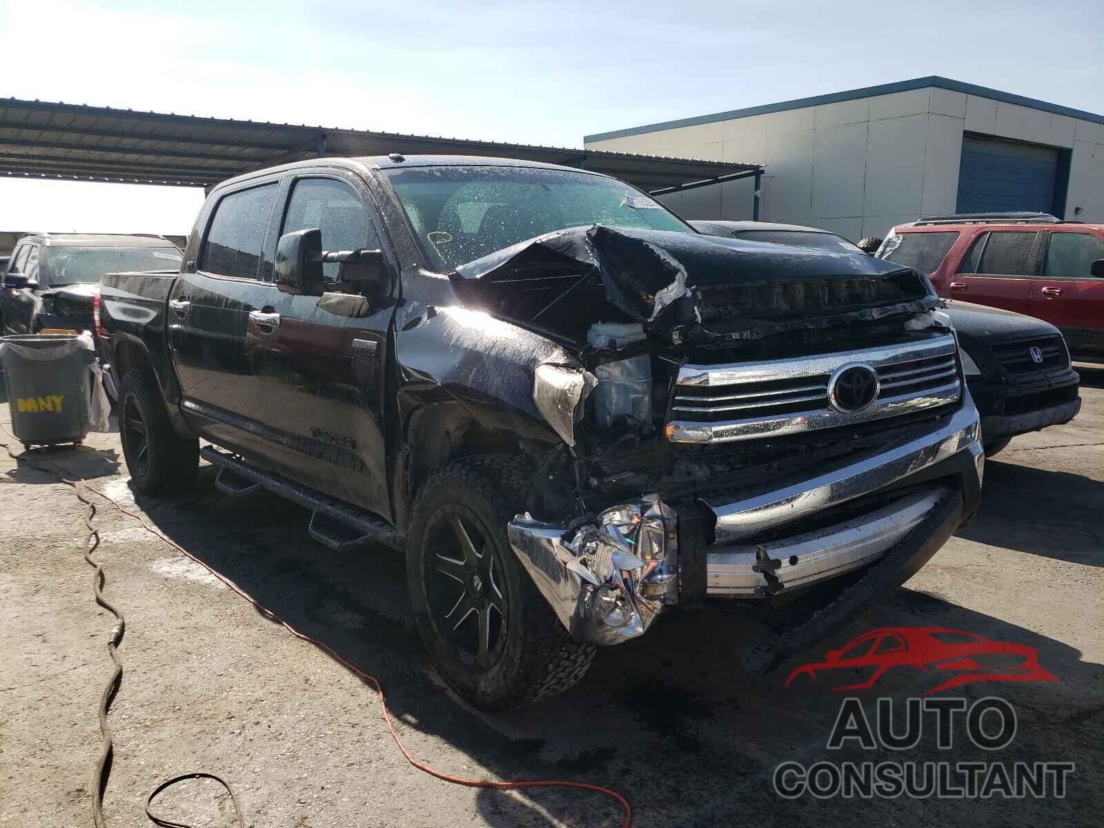 TOYOTA TUNDRA 2017 - 5TFDW5F18HX639761