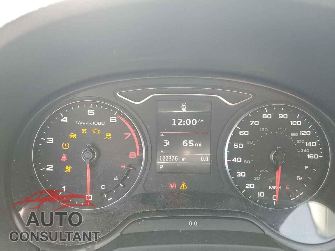 AUDI A3 2015 - WAUACGFF5F1016775