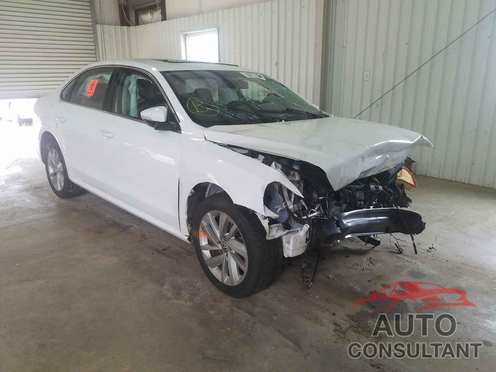 VOLKSWAGEN PASSAT 2018 - 1VWBA7A39JC025256
