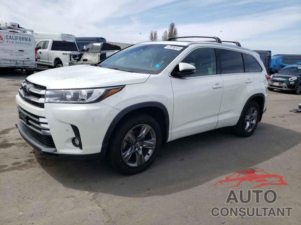 TOYOTA HIGHLANDER 2019 - 5TDDZRFH3KS991123