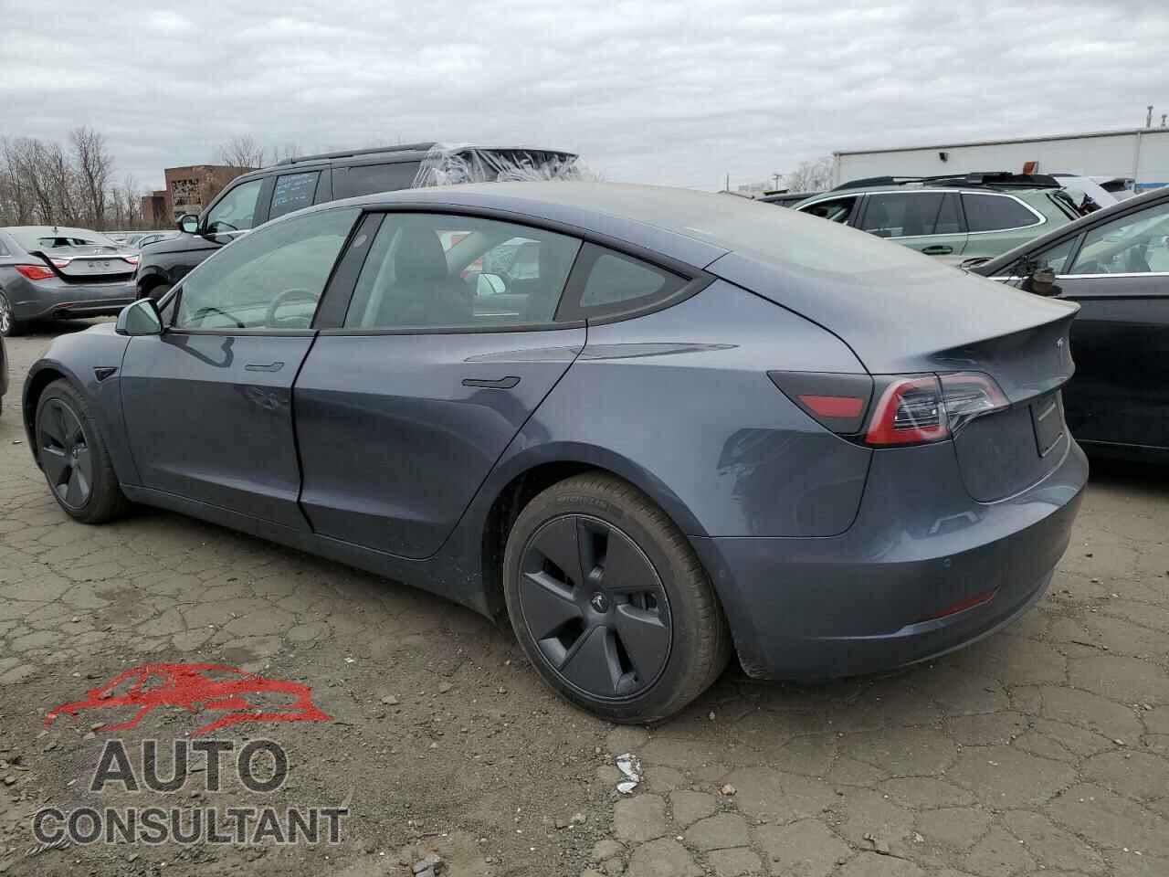 TESLA MODEL 3 2022 - 5YJ3E1EB7NF327454