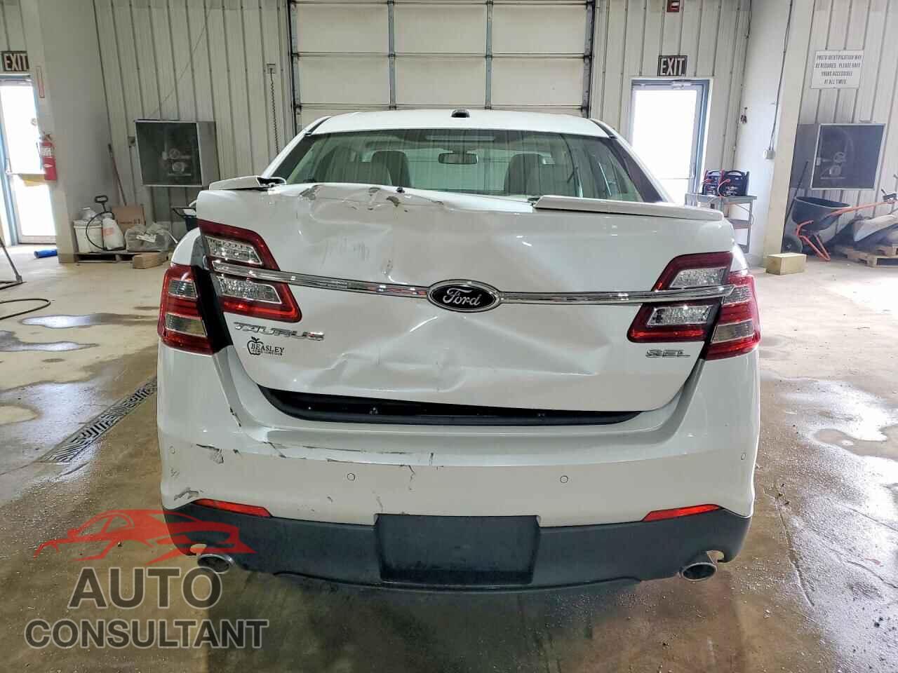 FORD TAURUS 2013 - 1FAHP2E80DG101423