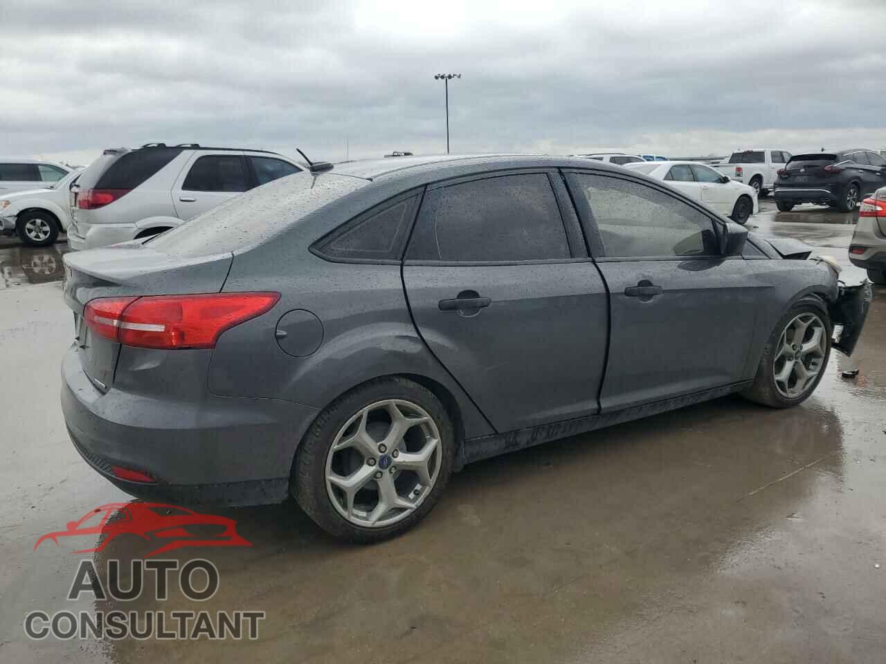 FORD FOCUS 2016 - 1FADP3E25GL395087