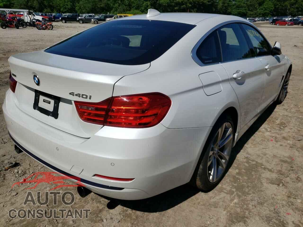 BMW 4 SERIES 2017 - WBA4E5C54HG189100