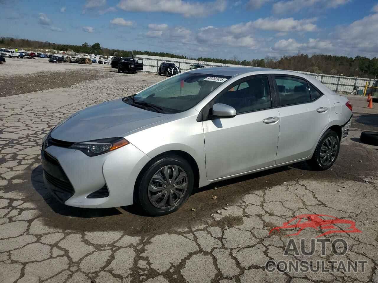 TOYOTA COROLLA 2018 - 5YFBURHE7JP855299
