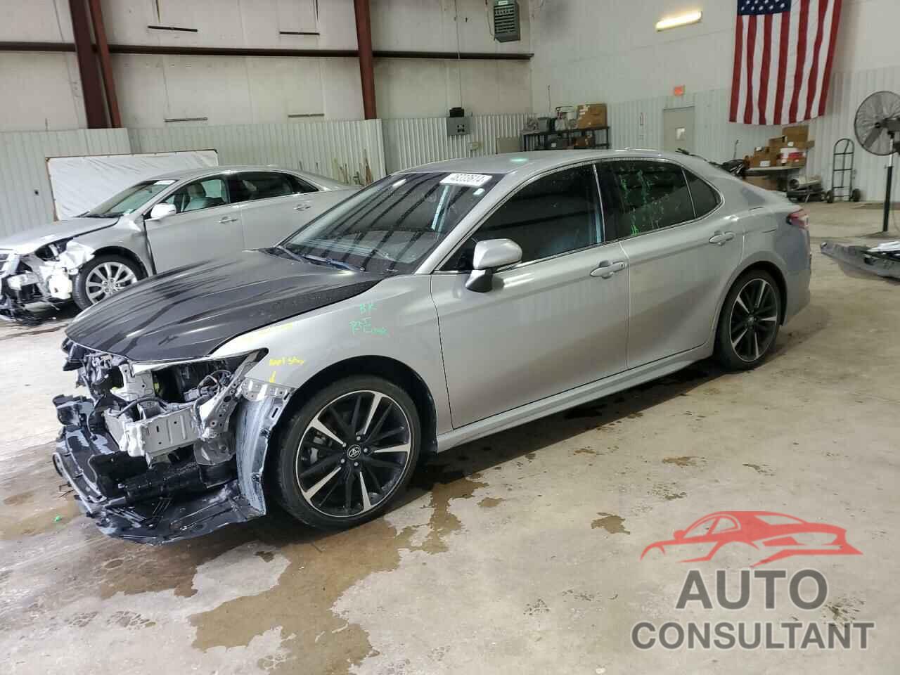 TOYOTA CAMRY 2019 - 4T1B61HKXKU705494
