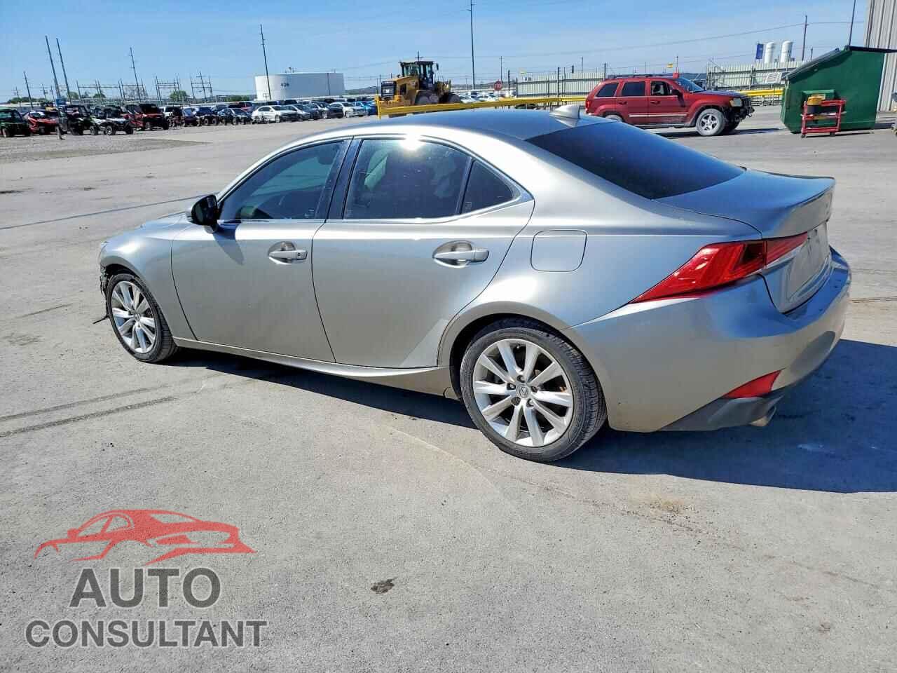 LEXUS IS 2016 - JTHBA1D29G5010920