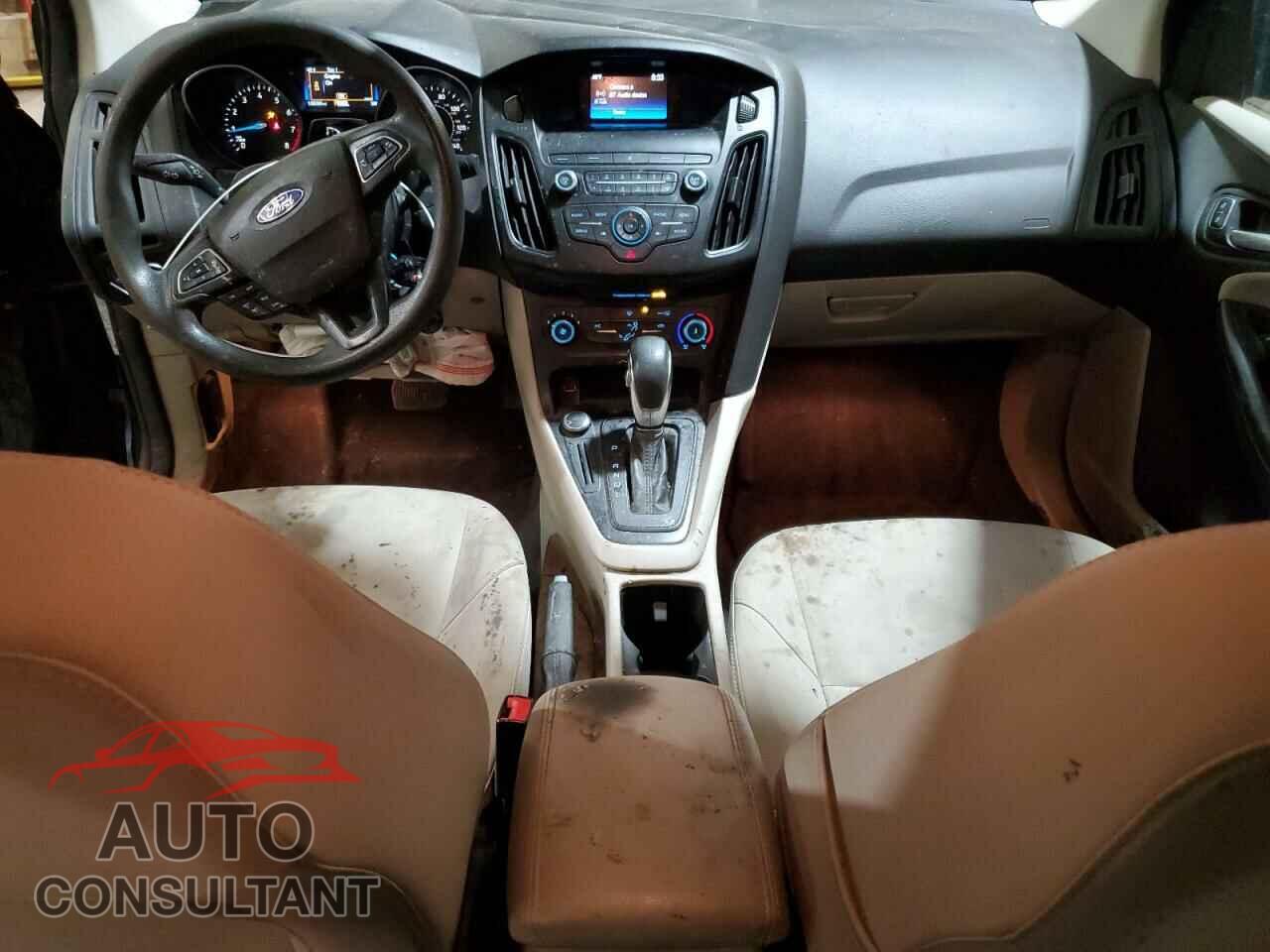 FORD FOCUS 2018 - 1FADP3F25JL225043