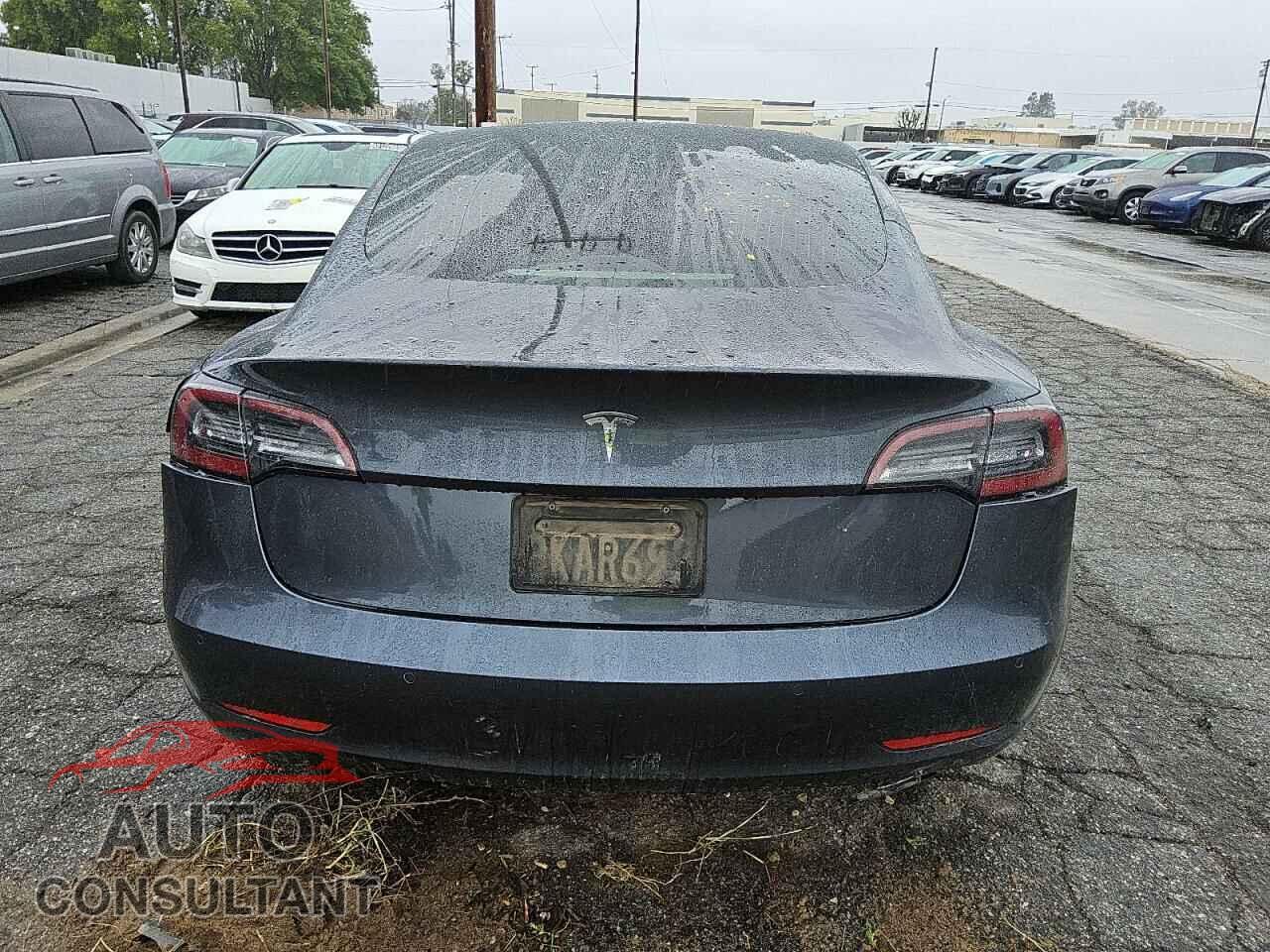TESLA MODEL 3 2019 - 5YJ3E1EA4KF407409